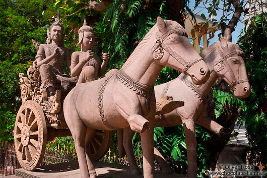 Chariot sculpture at Wat Ohnalom in Phnom Penh