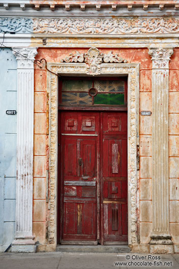 Cienfuegos door