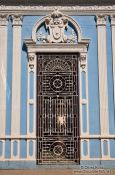 Travel photography:Door in Sancti-Spiritus, Cuba