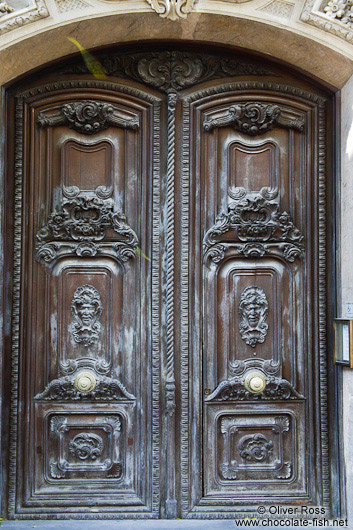 Wooden door in Valencia