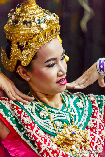 Girl performing a traditional Thai dance