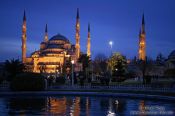 Travel photography:Sultanahmet (Blue) Mosque after sunset, Turkey