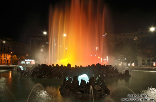 The Leuchtbrunnen (light fountain) in Vienna