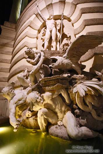 The Macht zur See fountain near the Hofburg