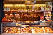 Travel photography:Vienna Naschmarkt bakery , Austria