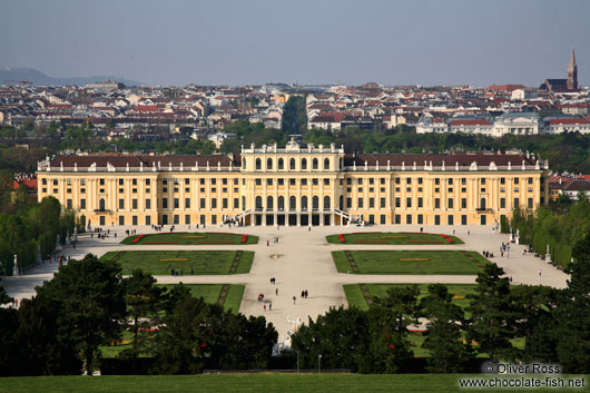 Panoramic view of Schönbrunn palace and gardens