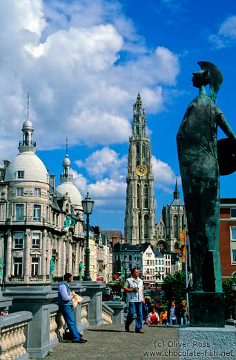 Antwerpen viewed from the riverbank.