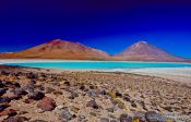 Travel photography:Laguna Verde, Bolivia