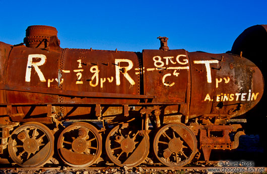 Physics at the Uyuni railway cemetery