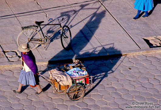 Street scene in Uyuni