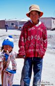 Travel photography:Kids in the Uyuni desert, Bolivia