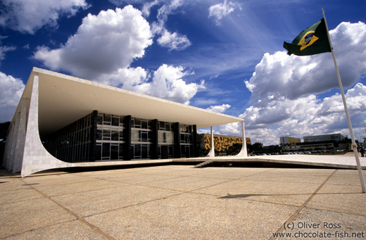 Building of the Supreme Court in Brasilia by architects Oscar Niemeyer and Lúcio Costa