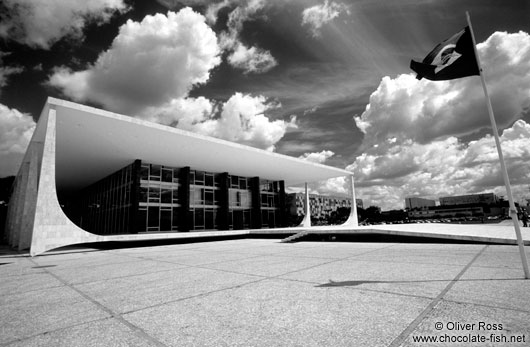 Brasilia Supreme court building by architects Oscar Niemeyer and Lúcio Costa