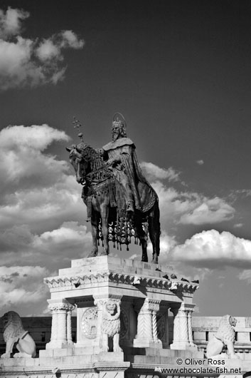 Statue of King Stefan I in the Fisherman´s Bastion at Budapest castle