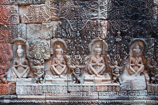 Stone relief at Preah Khan 