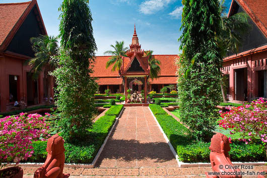 Courtyard of the Phnom Penh National Museum 