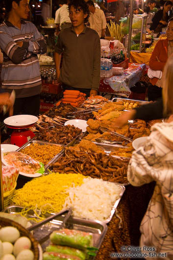 Food stall at the Phnom Penh night market 