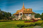Travel photography:The Phnom Penh Royal Palace , Cambodia