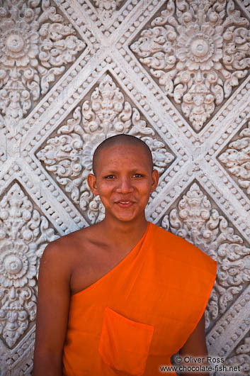 Buddhist monk novice at a temple near Odonk (Udong) 