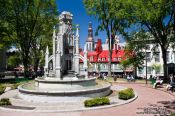 Travel photography:Quebec´s Place d´armes square, Canada