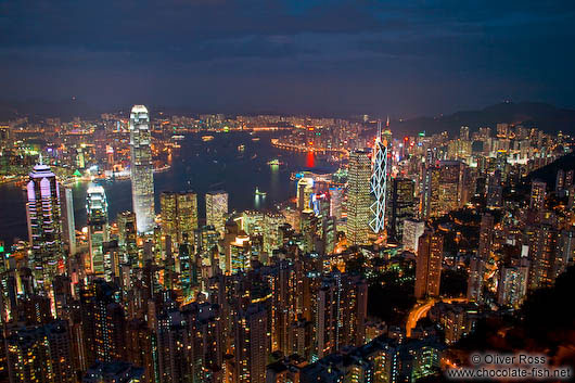 Hong Kong bay and city skyline at dusk 