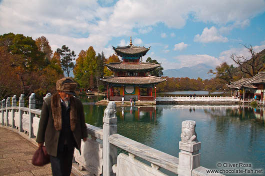 Lijiang´s Black Dragon Pool park with pagoda