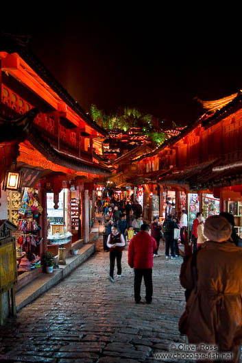 Lijiang by night 