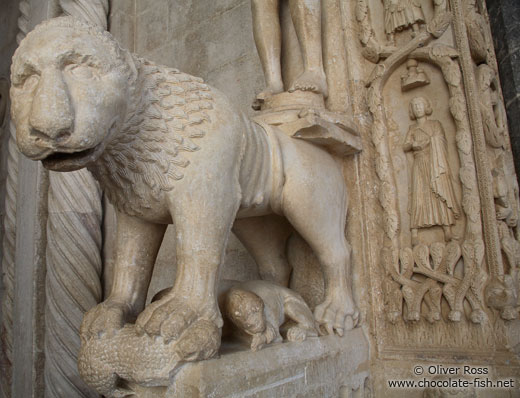 A lion guards the Katedrala Sveti Lovrijenac (Saint Lawrence Cathedral) in Trogir