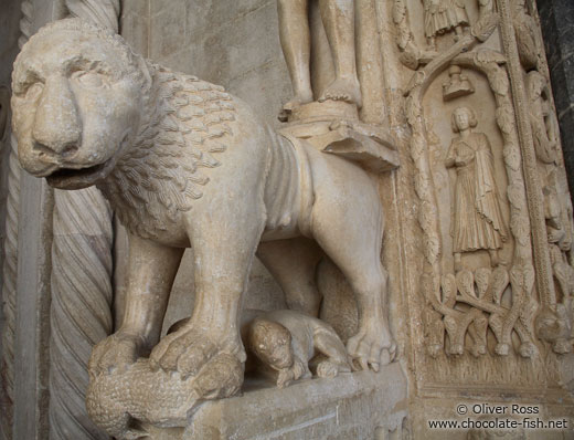 A lion guards the Katedrala Sveti Lovrijenac (Saint Lawrence Cathedral) in Trogir