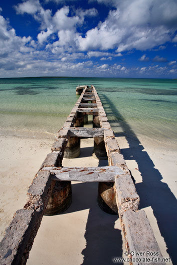 Derelict pier at Cayo-las-Bruchas beach