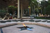 Travel photography:The eternal flame at the Museo de la Revolución, Cuba