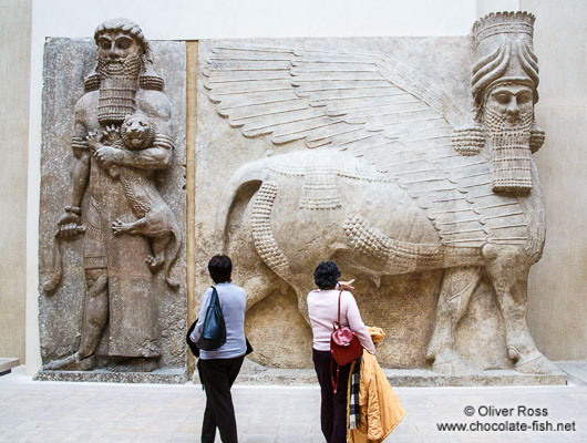 Assyrian hall in the Paris Louvre museum