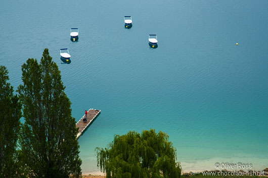 Boats anchored in the Lac Sainte Croix