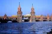 Travel photography:The Oberbaumbrücke, Germany