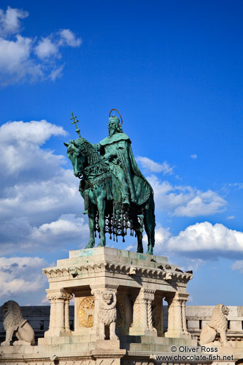 Statue of King Stefan I in the Fisherman´s Bastion at Budapest castle