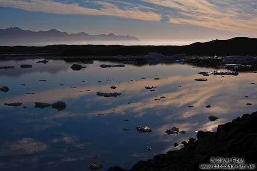 Breiðárlón lake at sunrise