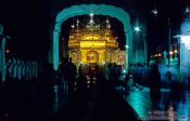 Travel photography:The Golden Temple in Amritsar, India