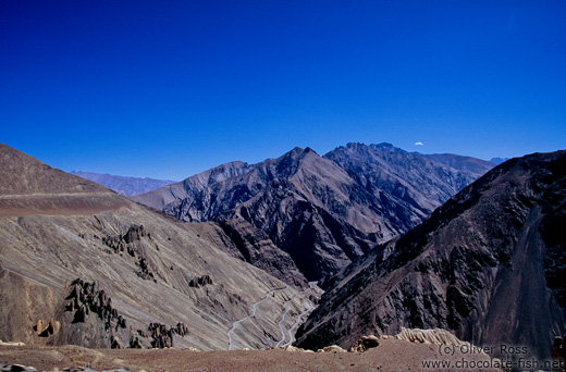 Mountains between Leh and Drass