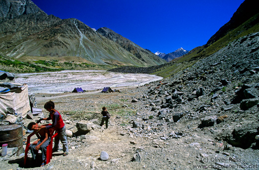 Getting a haircut at 4500m.