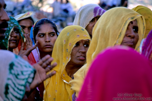 Women in colourful saris in Jodhpur