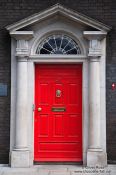 Travel photography:Dublin door, Ireland