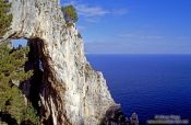 Travel photography:Hole in the Rock, Capri, Italy