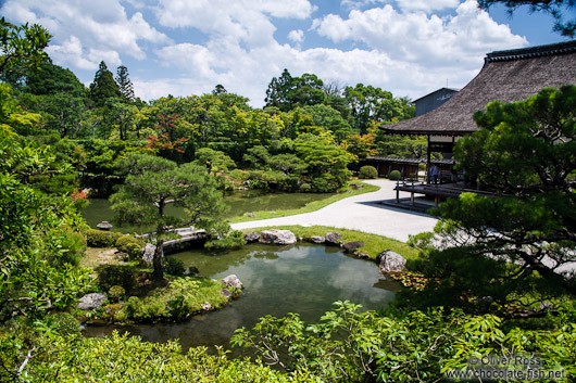 Rock garden and lake at Kyoto´s Ninnaji temple