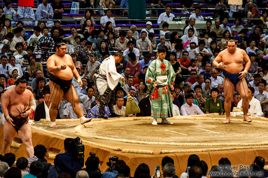 Throwing of salt in preparation for a bout at the Nagoya Sumo Tournament