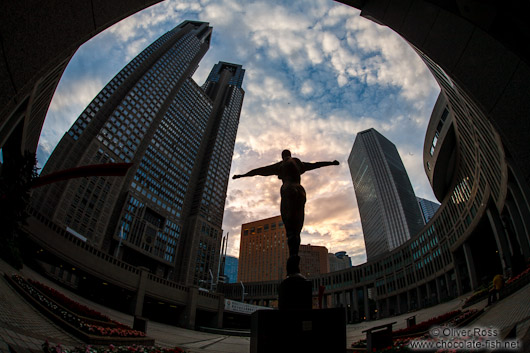 Statue with Tokyo Metropolitan Government Building in Shinjuku