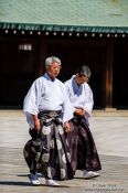 Travel photography:Men at Tokyo´s Meiji shrine, Japan