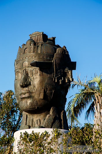 Sculpture on Camellia Island