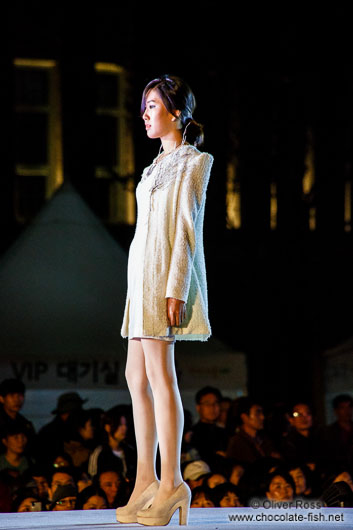 Model at the Seoul fashion week