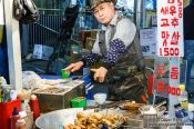 Travel photography:Food stall on the Seoul night market, South Korea