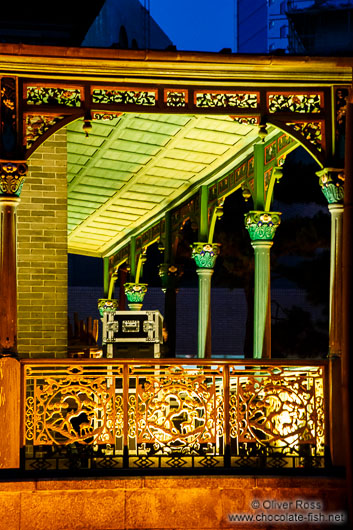 Seoul Deoksugung palace by night